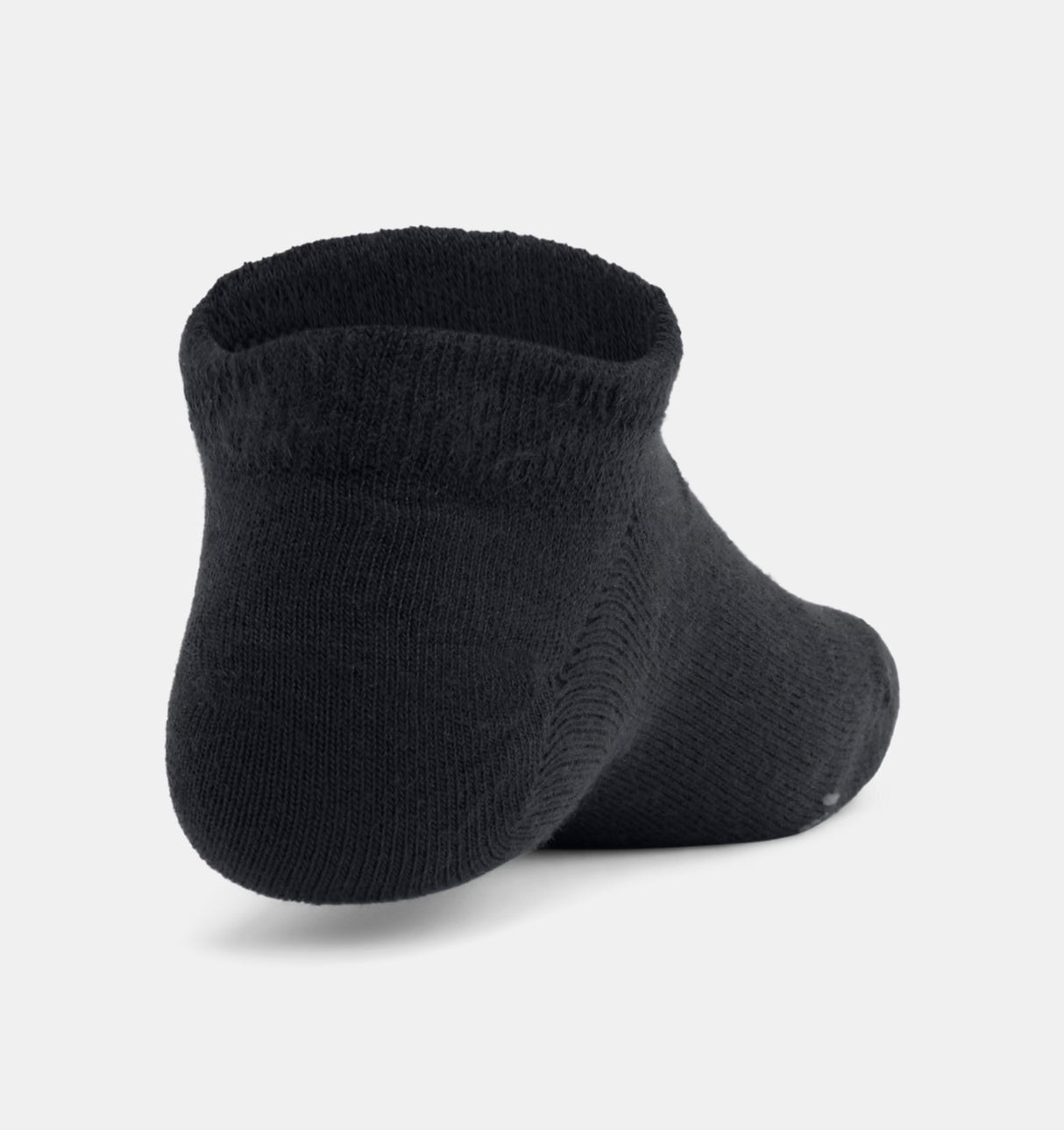 Under Armour Boys/Girls Essential 6 - Pack No - Show Socks - A&M Clothing & Shoes