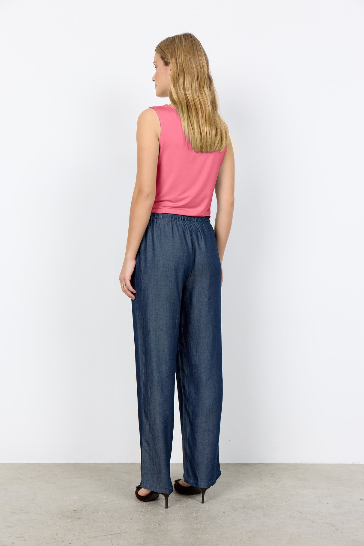 Soyaconcept Women's Marcia 283 V-Neck Sleeveless Top