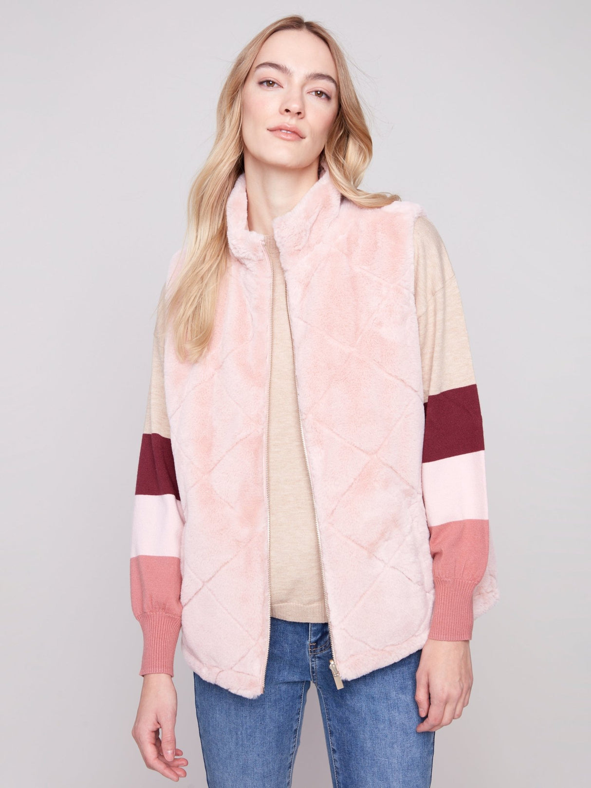 Charlie B Women's Reversible Quilted Faux Fur Vest - A&M Clothing & Shoes - Westlock