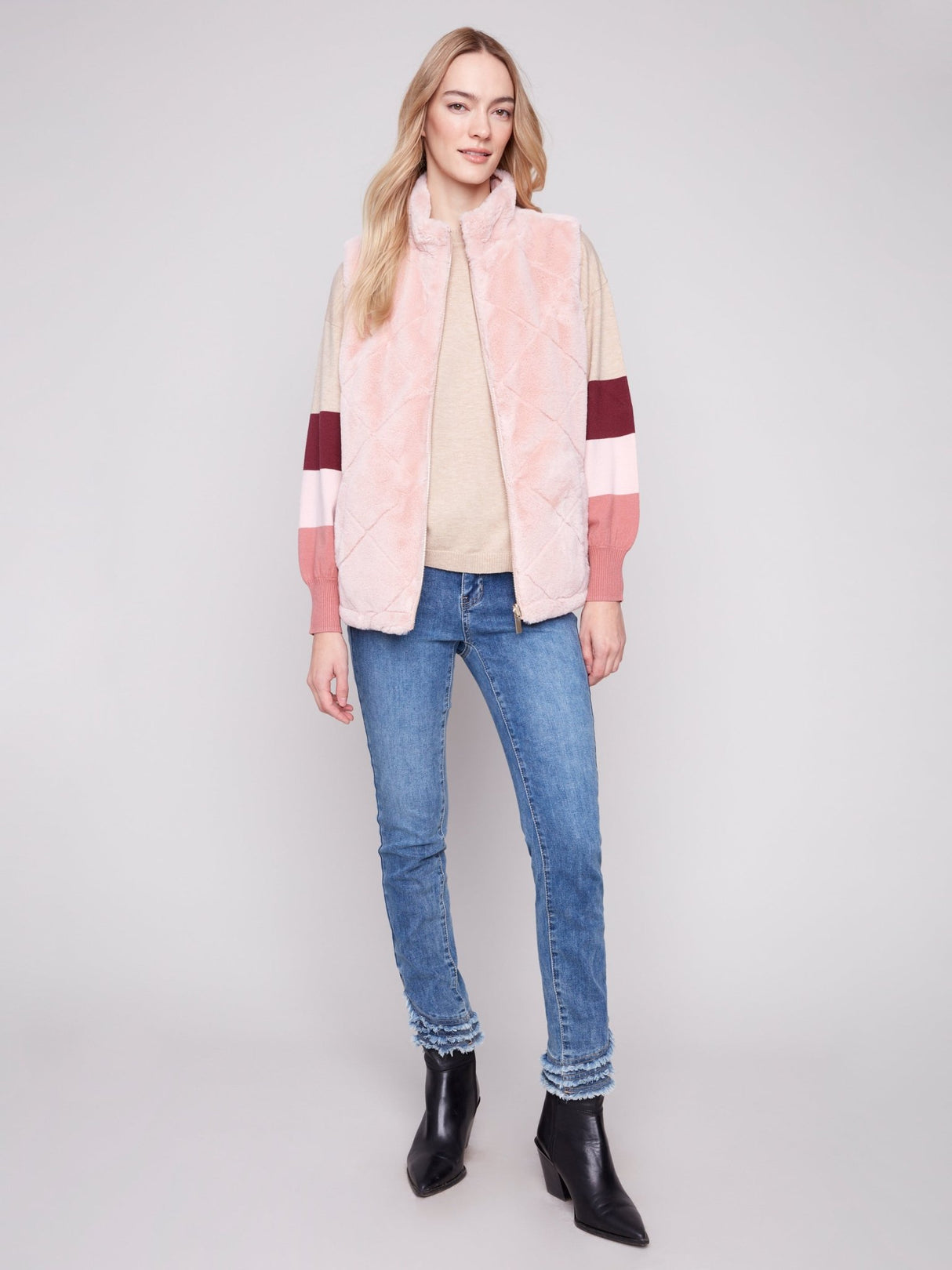 Charlie B Women's Reversible Quilted Faux Fur Vest - A&M Clothing & Shoes - Westlock