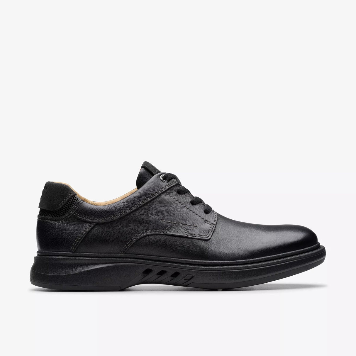 Clarks Men's Un Briley Pace Shoes Wide - A&M Clothing & Shoes