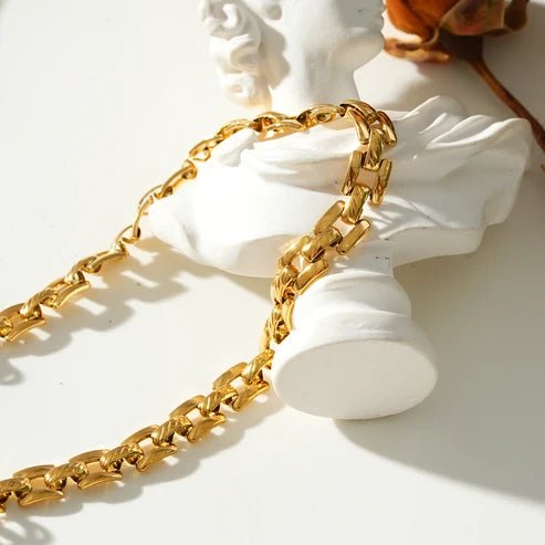 Hackney Nine Kovvur Gold Chain -