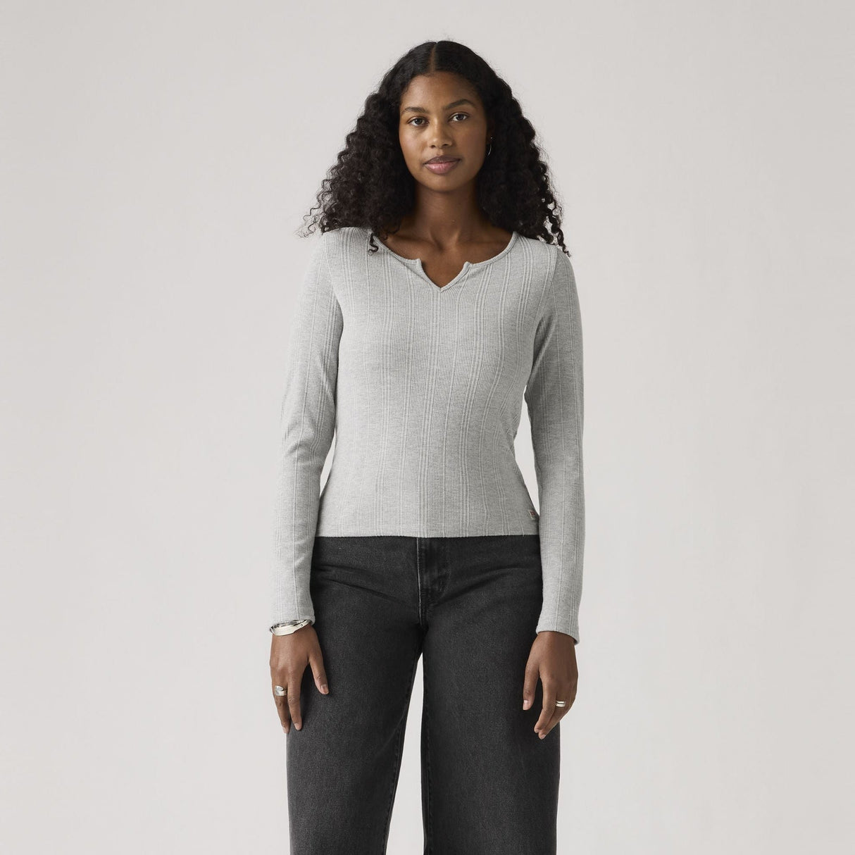 Levi's Women's Dry Goods Cozy LS Top Gray - A&M Clothing & Shoes - Westlock