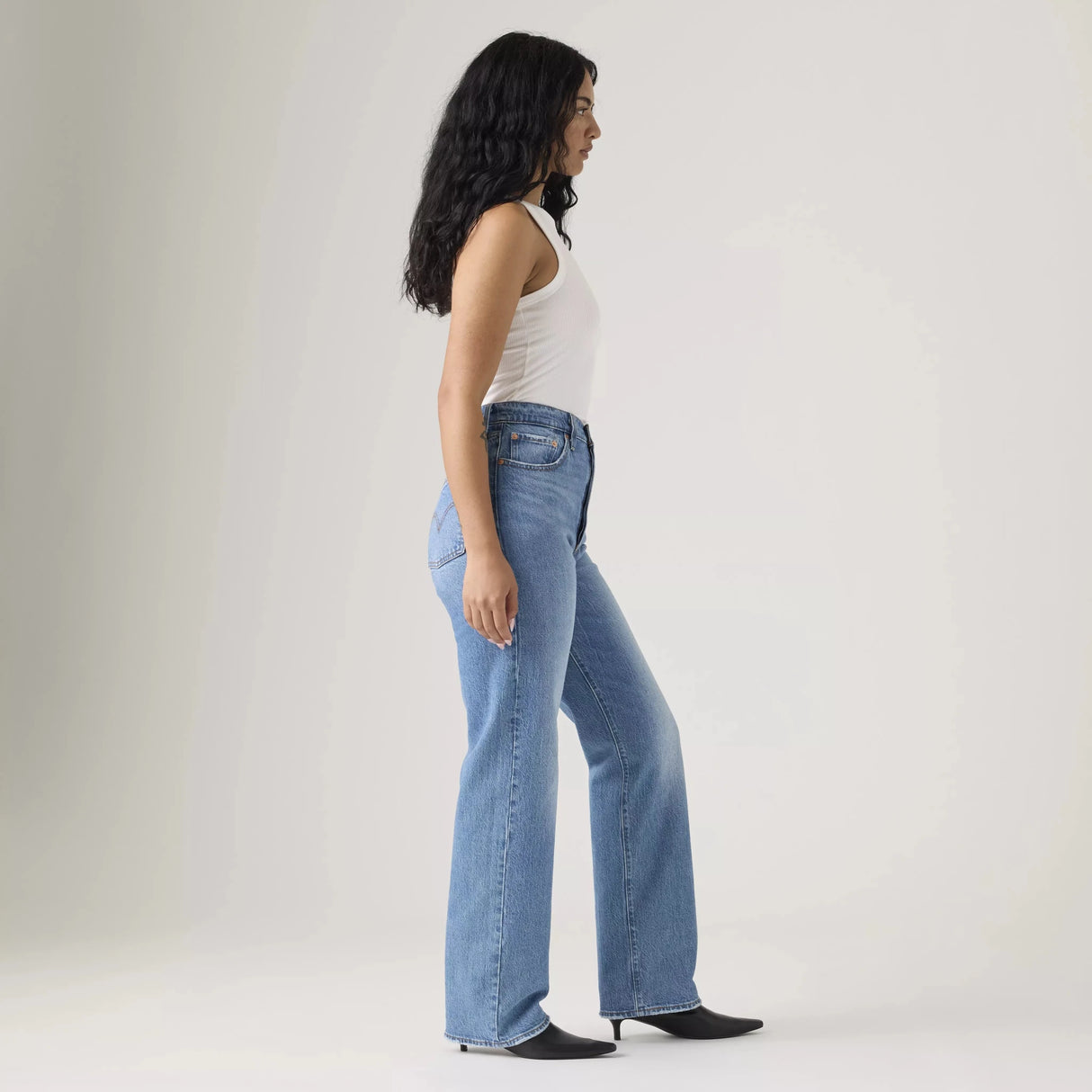 79078-0008-DANCE-AROUND-25-32