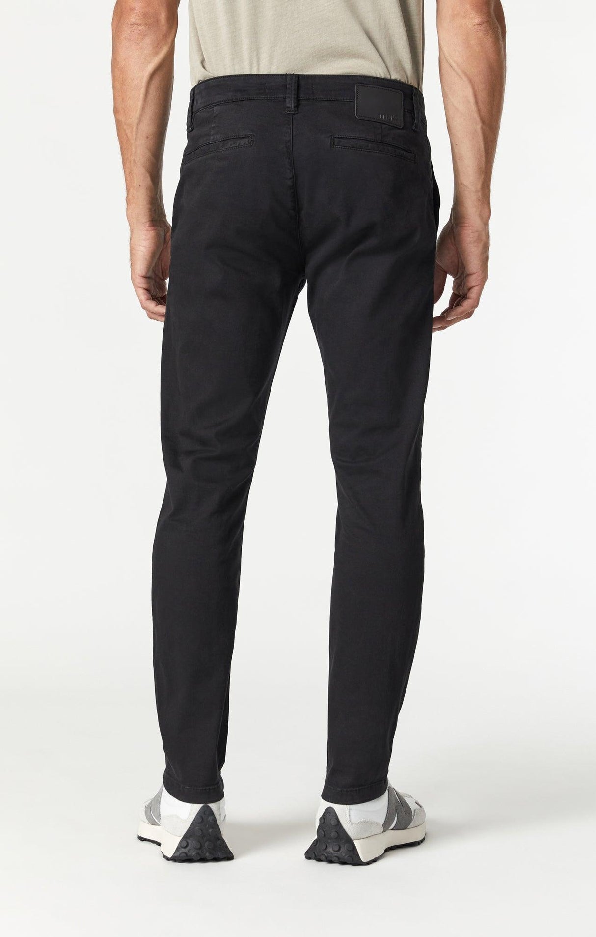 Mavi Men's Johnny Blk Sateen Twill Pants - A&M Clothing & Shoes - Westlock
