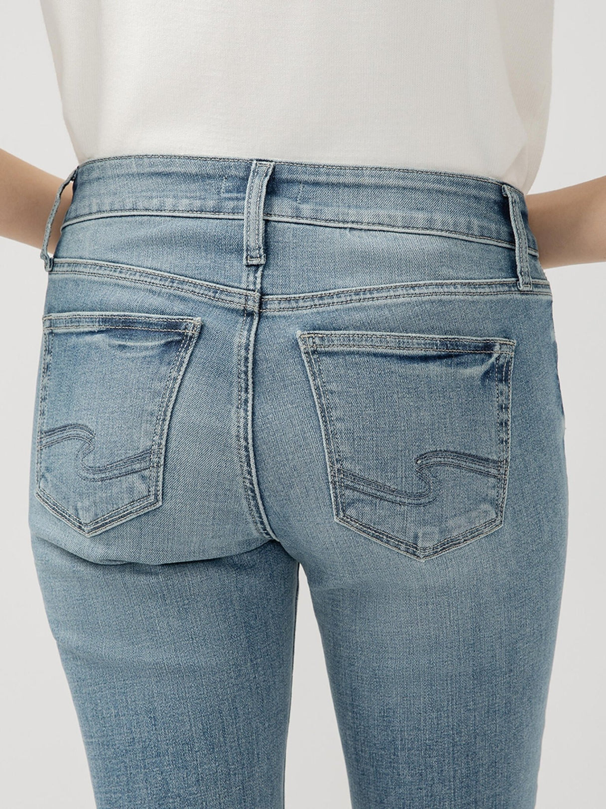 Silver Women's Elyse Straight Jeans - Indigo