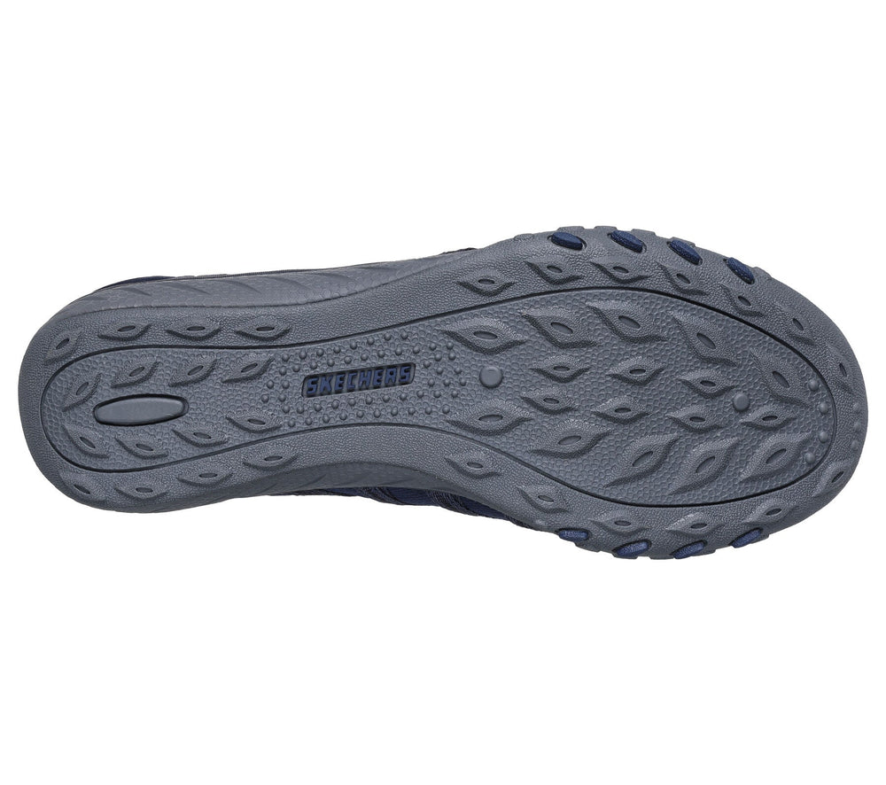 Skechers Women's Breathe Easy Slip - ins - A&M Clothing & Shoes - Westlock