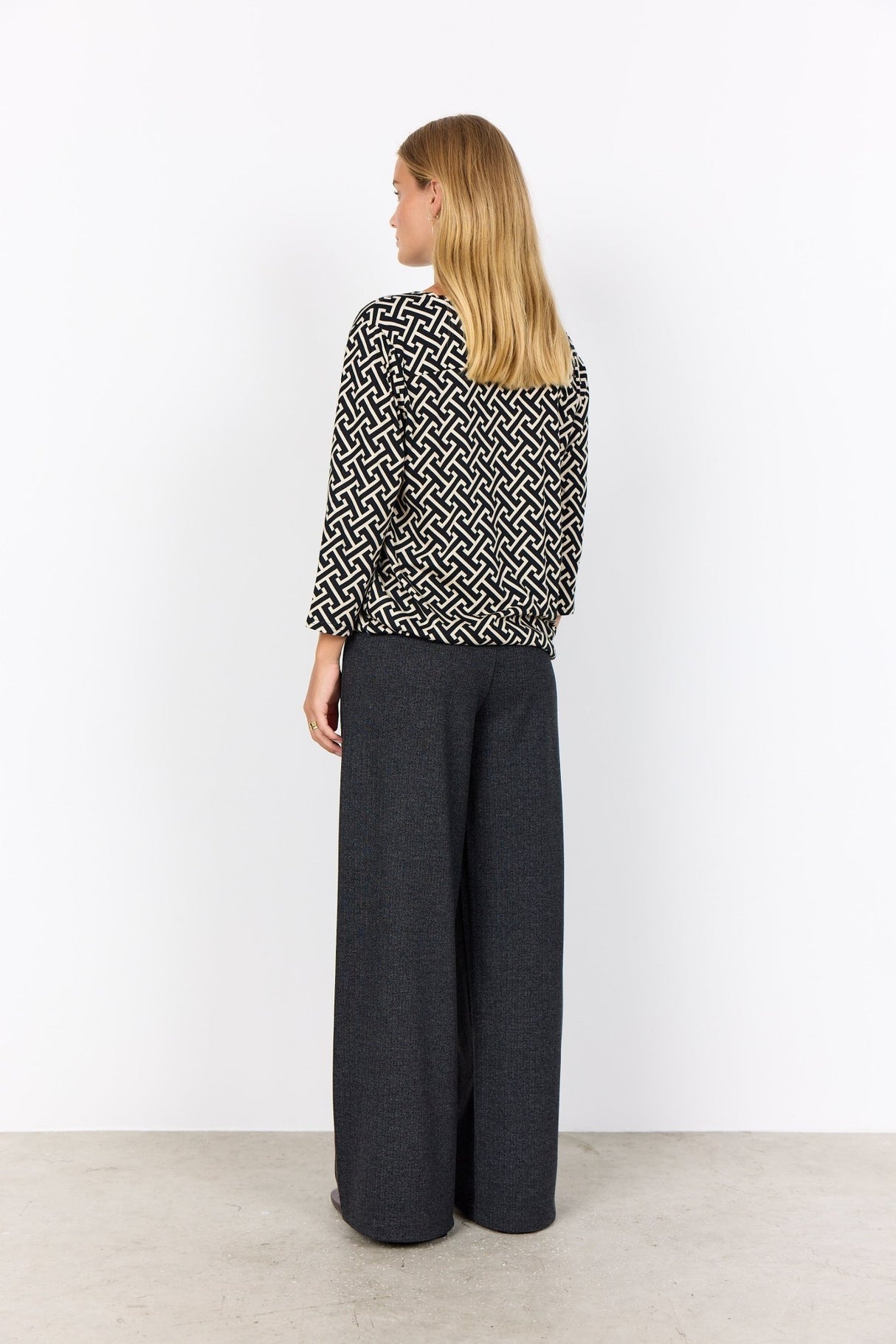 Soyaconcept Women's Felicity Aop 519 Top - A&M Clothing & Shoes - Westlock