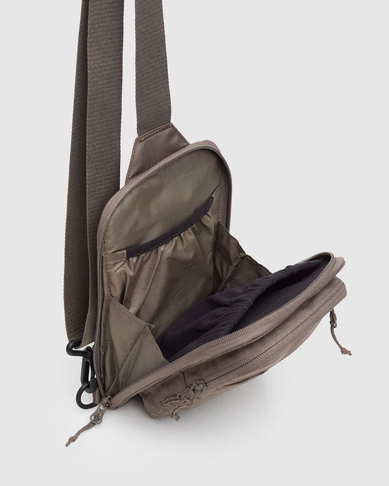 tentree Newport Sport Sling - A&M Clothing & Shoes Westlock