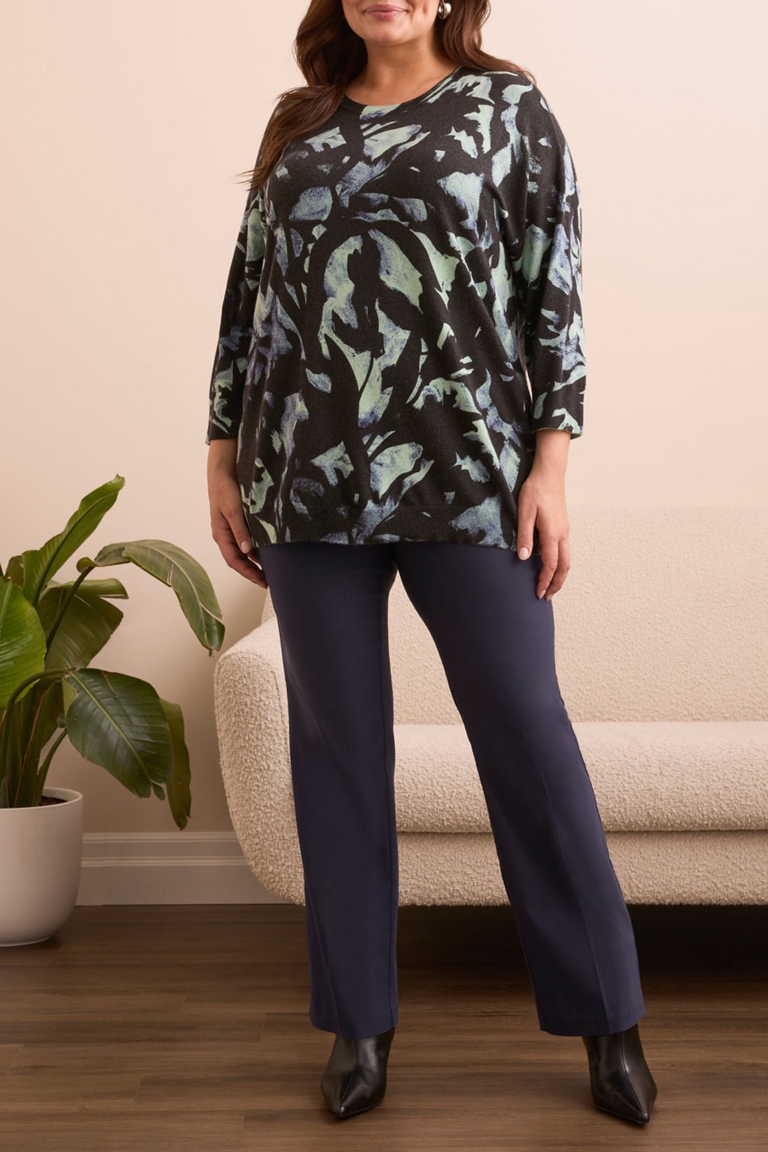 Tribal Women's 3/4 Sleeve Crew Neck Sweater Plus - A&M Clothing & Shoes - Westlock