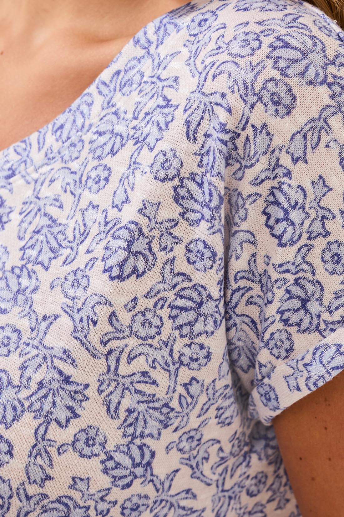 Tribal Women's Cap Sleeve Wear 2 Ways Top - A&M Clothing & Shoes Westlock