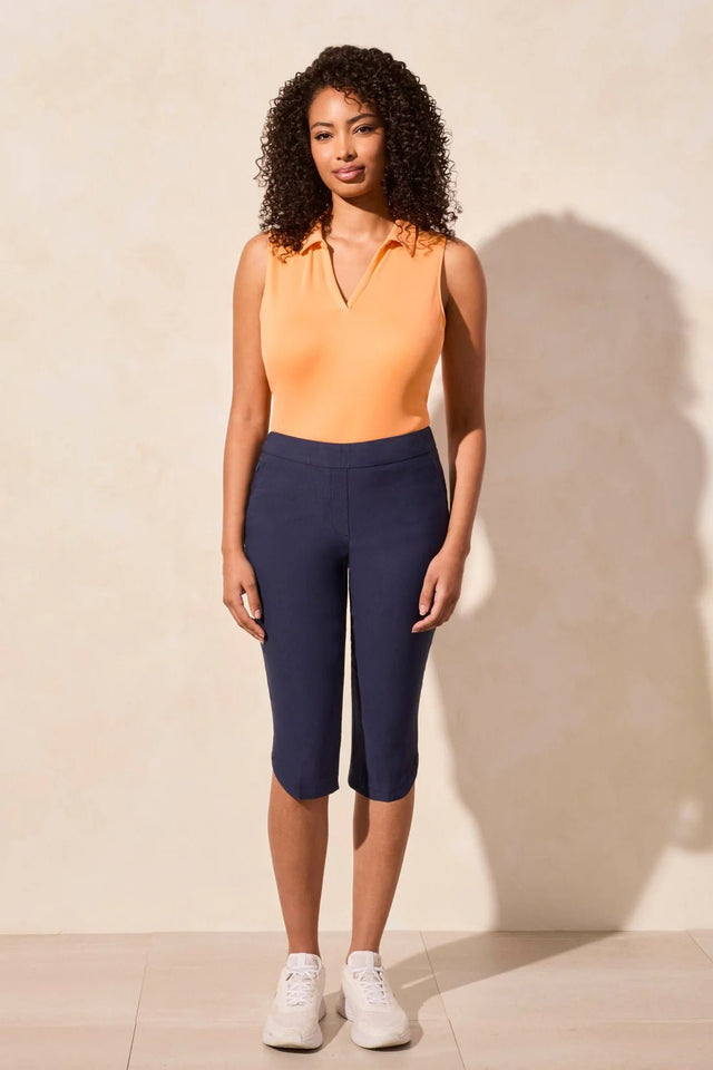 Tribal Women's Flatten It Pull On Capris - A&M Clothing & Shoes - Westlock