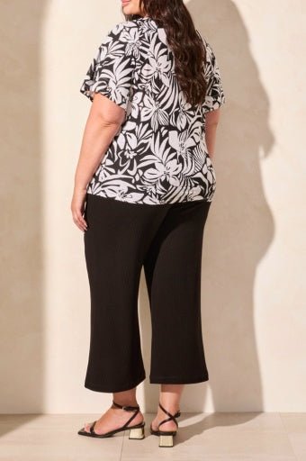 Tribal Women's Ruffle Sleeve Top Plus - A&M Clothing & Shoes - Westlock