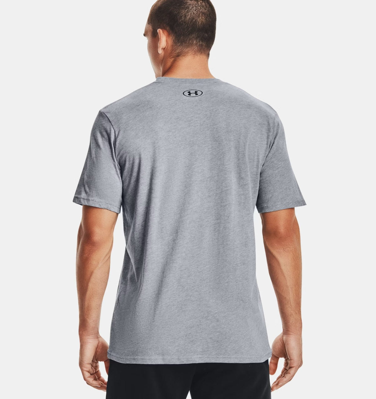 Under Armour Men's Left Chest SS Workout T-Shirt - A&M Clothing & Shoes