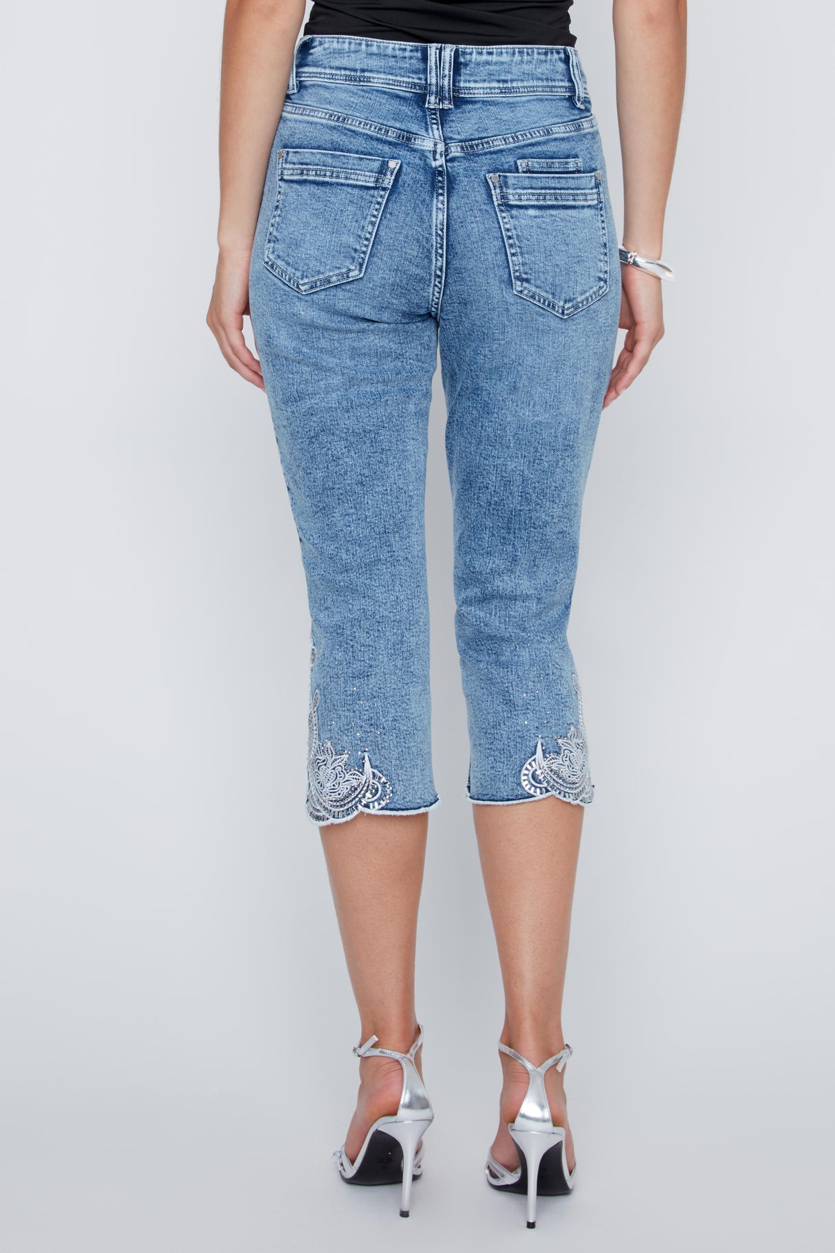CYC Women's Denim Capris