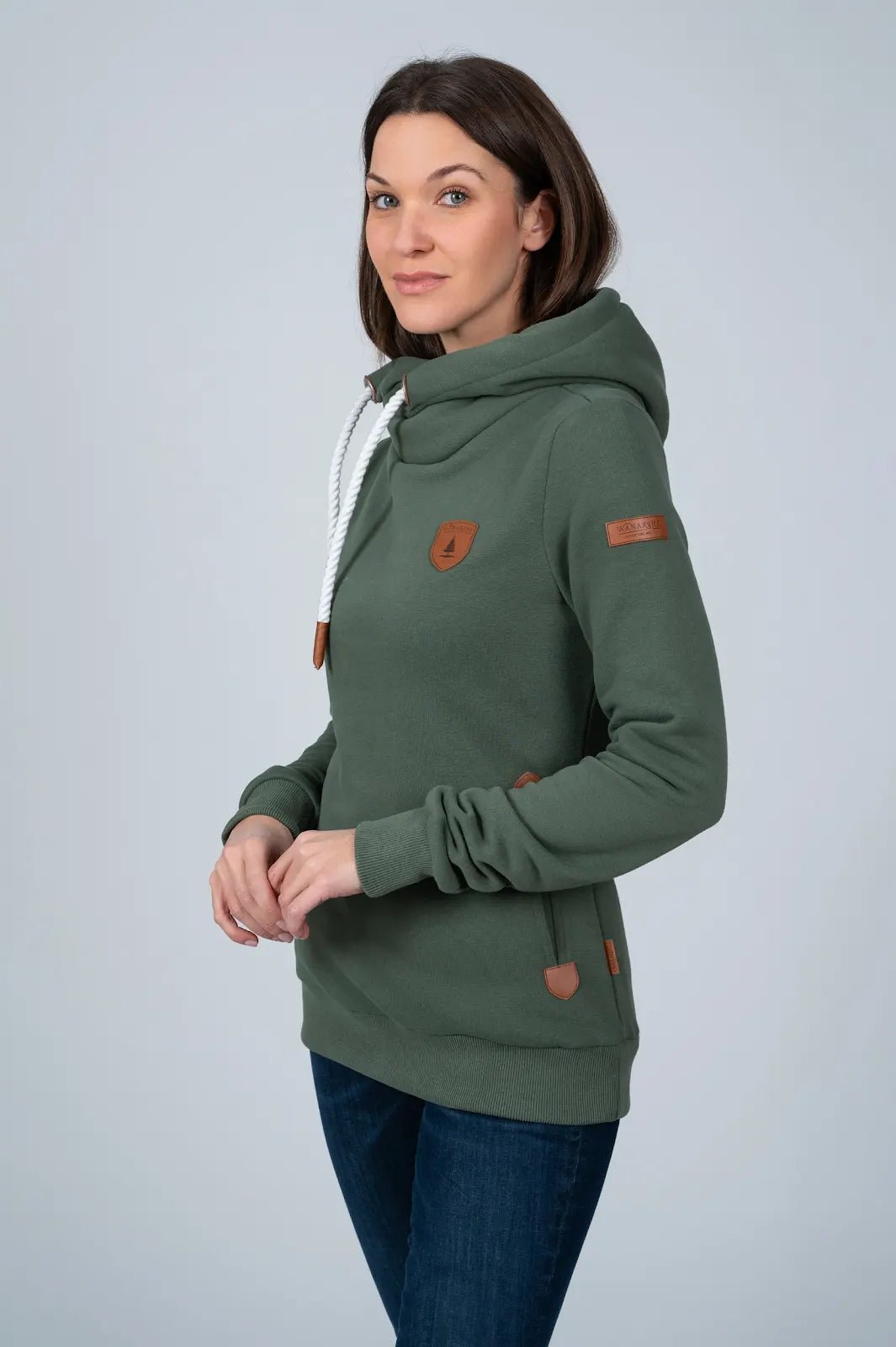 Wanakome Women's Artemis Hoodie - A&M Clothing & Shoes - Westlock