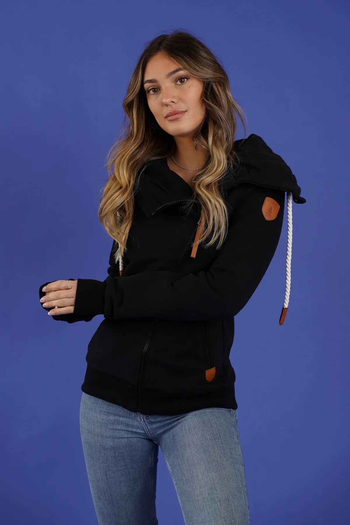 Wanakome Women's Hestia Zip Cowl Neck - A&M Clothing & Shoes - Westlock