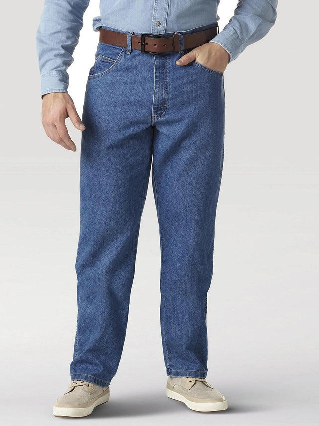 Wrangler Men's Relaxed Stretch Jeans - A&M Clothing & Shoes - Westlock