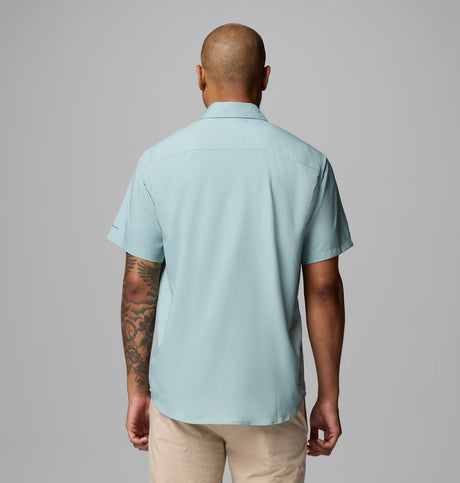 Columbia Men's Utilizer II Solid Short Sleeve Shirt - Crushed Blue