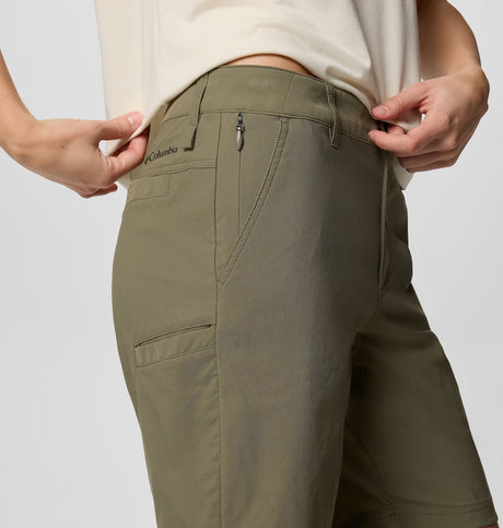 Columbia Women's Leslie Falls Long Short II - Stone Green