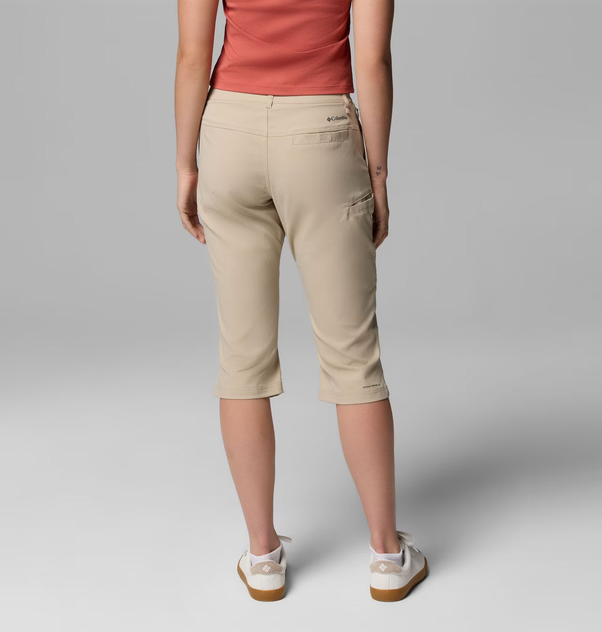 Columbia Women's Leslie Falls Knee Pants