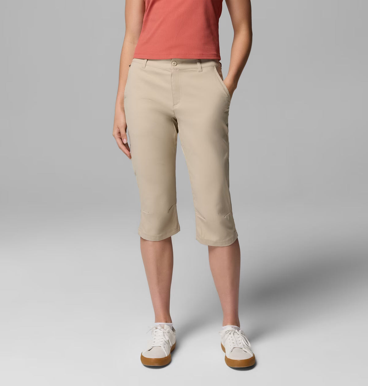 Columbia Women's Leslie Falls Knee Pants