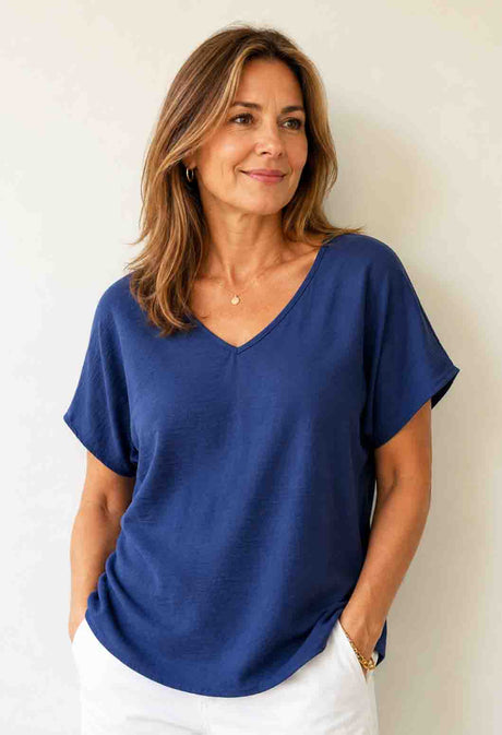 Julia Divina Women's Short Sleeve V-Neck Top