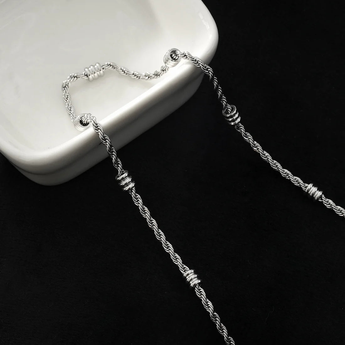 Hackney Nine Lemoges Silver Chain