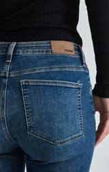 Mavi Women's Kathleen Mid Used Feather Blue Jeans