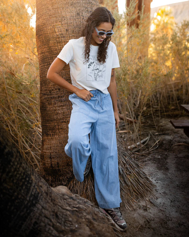 tentree Women's Floral Crop T-Shirt