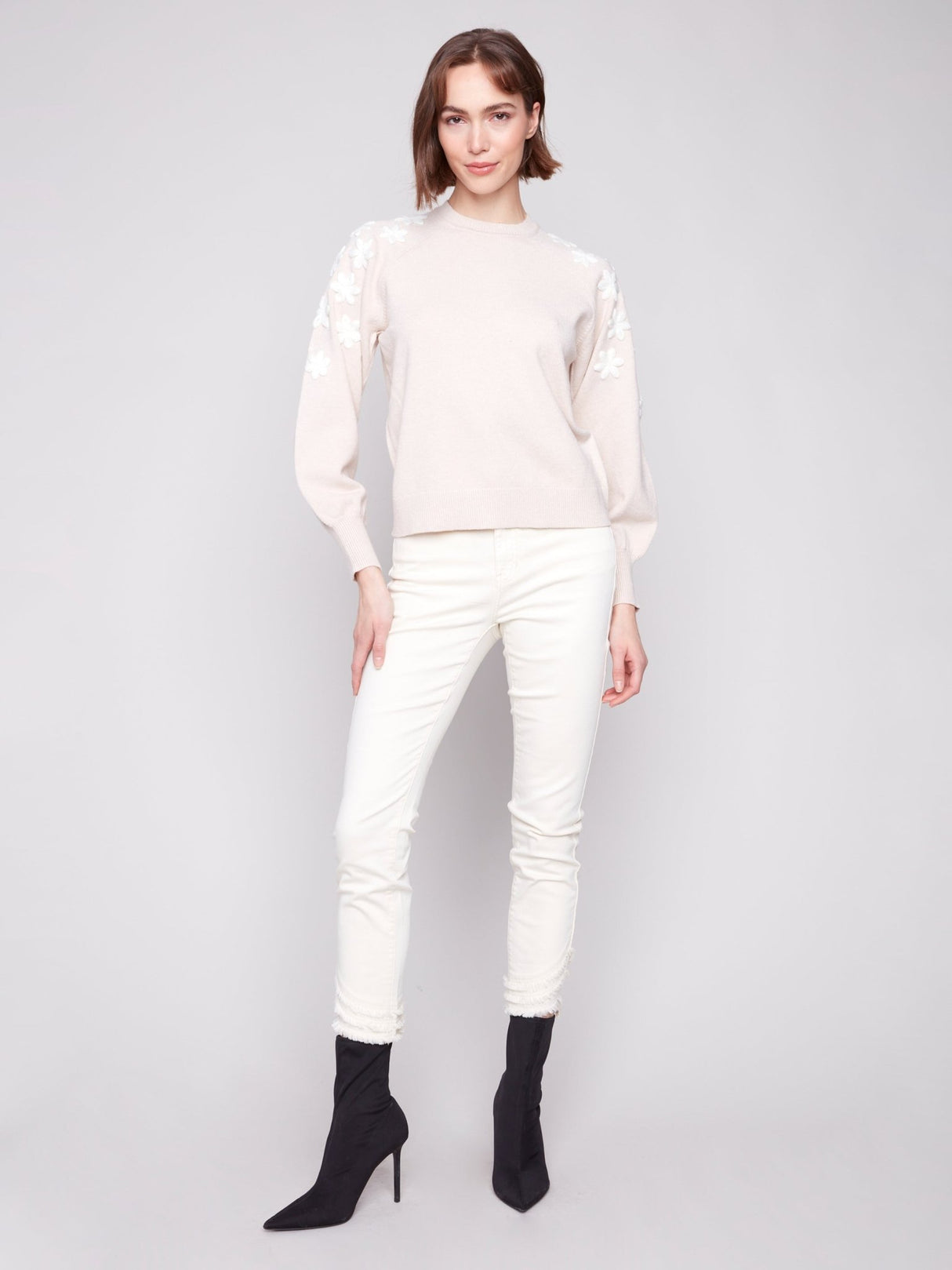 Charlie B Women's Crew Neck Embroidery Sweater - A&M Clothing & Shoes - Westlock