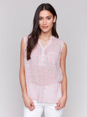 Charlie B Women's Printed Sleeveless Shirt - Waves