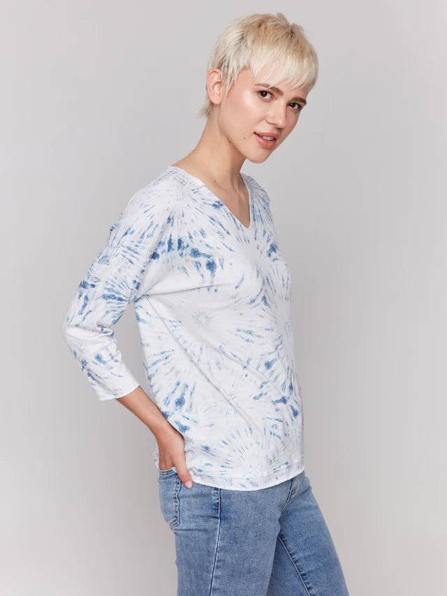 Charlie B Women's Printed V - Neck Top - A&M Clothing & Shoes - Westlock