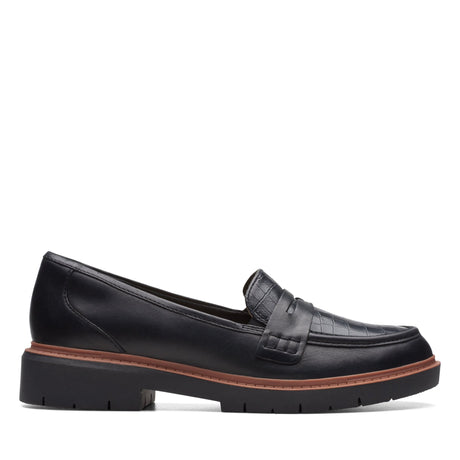 Clarks Women's Westlynn Ayla Loafer - Black