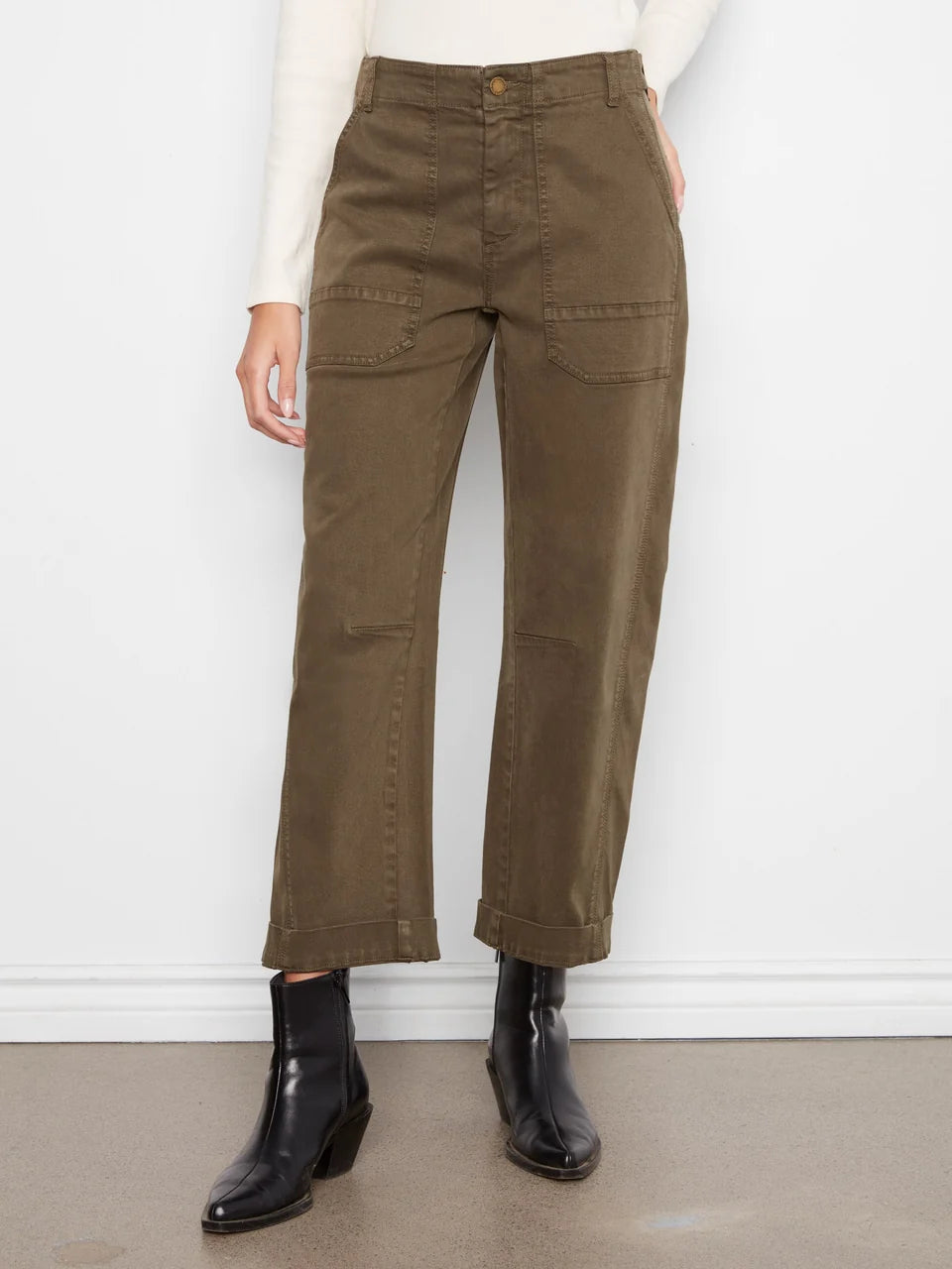 Charlie B Women's Smooth Twill Barrel Leg Patch Pocket Pants