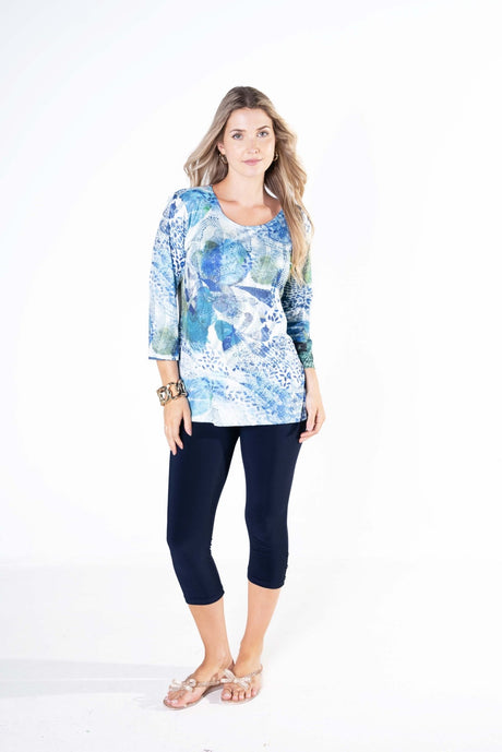 Julia Divina Women's Petite 3/4 Sleeve Top - A&M Clothing & Shoes - Westlock