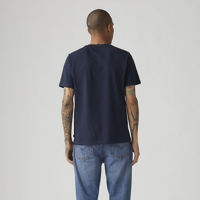Levi's Men's Graphic Crewneck T-Shirt - A&M Clothing & Shoes - Westlock