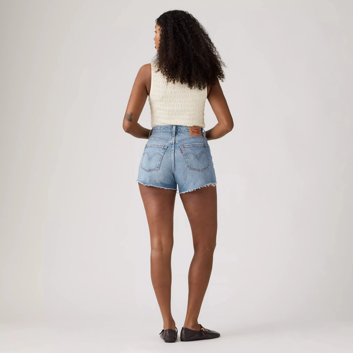 Levi's Women's 501 Curve Signs of Success Shorts - A&M Clothing & Shoes