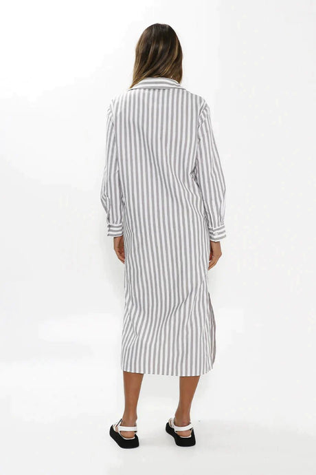 Madison Women's Jadana Shirt Dress - Grey/White