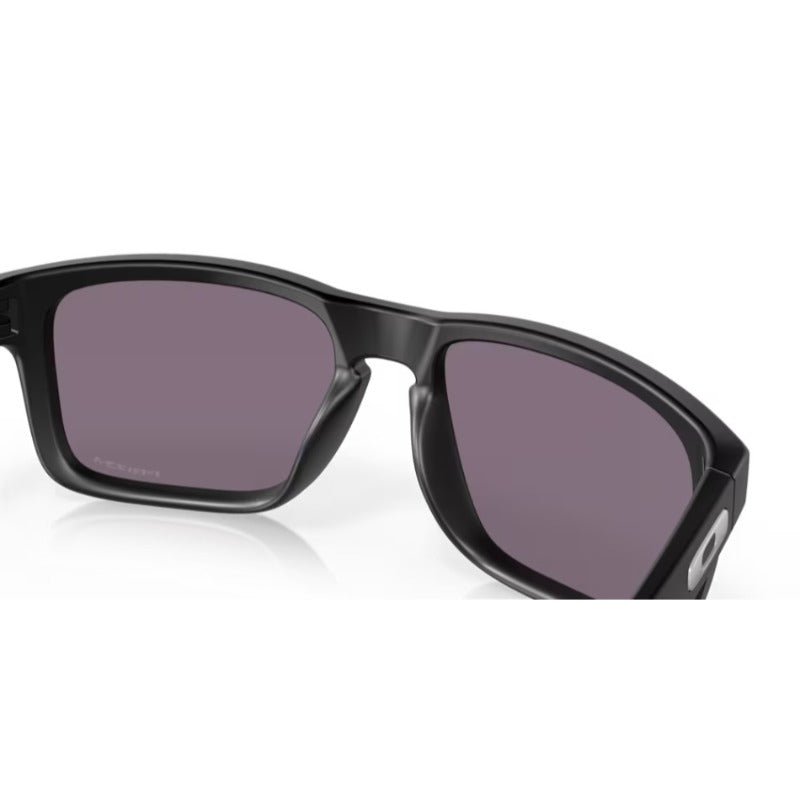 Oakley Holbrook Matte Black Prizm Sunglasses - A&M Clothing & Shoes - Westlock