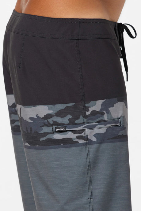 O'Neill Men's Hyperfreak Heat Block 19" Boardshorts - Black Camo