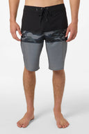 O'Neill Men's Hyperfreak Heat Block 19" Boardshorts - Black Camo