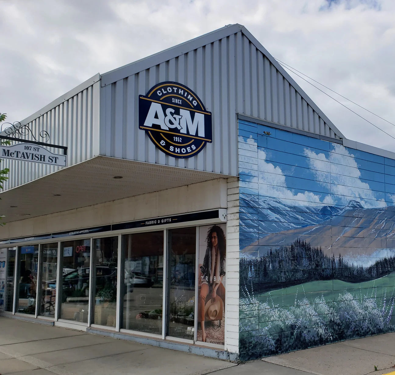 A&M Clothing & Shoes - Westlock, AB