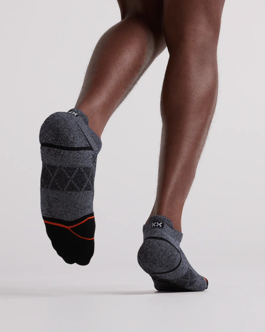 Saxx Men's Foot Hold Low Show Socks