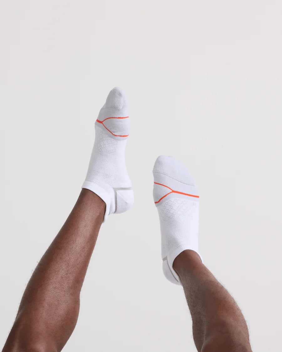Saxx Men's Foot Hold Low Show Socks