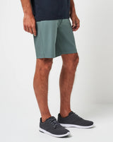 TravisMathew Men's Wanderlust Hybrid Shorts - A&M Clothing & Shoes Westlock