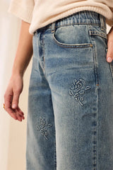 Tribal Women's Sophia Curvy 3D Flower Denim Jeans