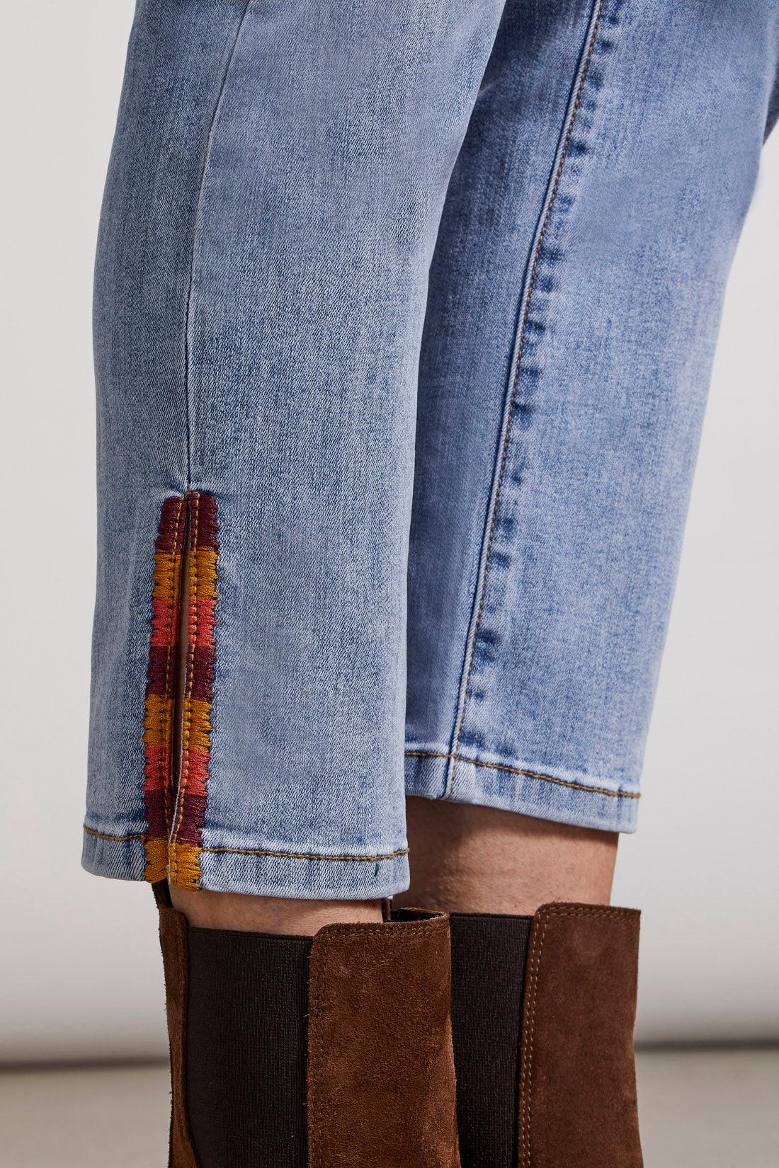 Tribal Women's Audrey Hugging Ankle Jean - A&M Clothing & Shoes - Westlock