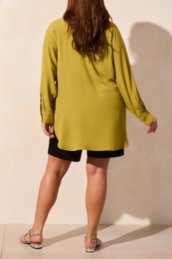 Tribal Women's Flowy Raglan Shirt Plus - Aloe Leaf