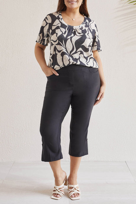 Tribal Women's Pull On Capri Plus - Black